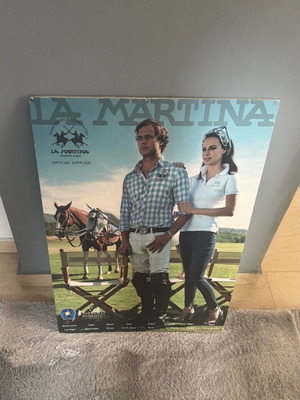 La Martina decorative item like new