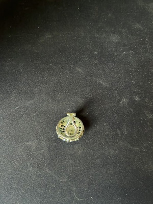 Fake earring used without piercing