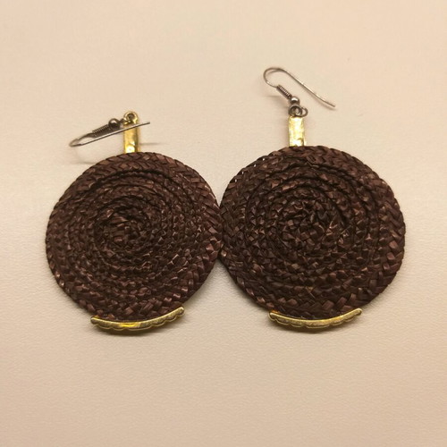 Earrings with raffia straw and metal like new, brown and gold