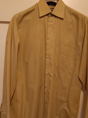 Long sleeve beige shirt like new, size L