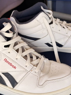 Reebok kids' athletic boots size 37 EU UK5 24 cm