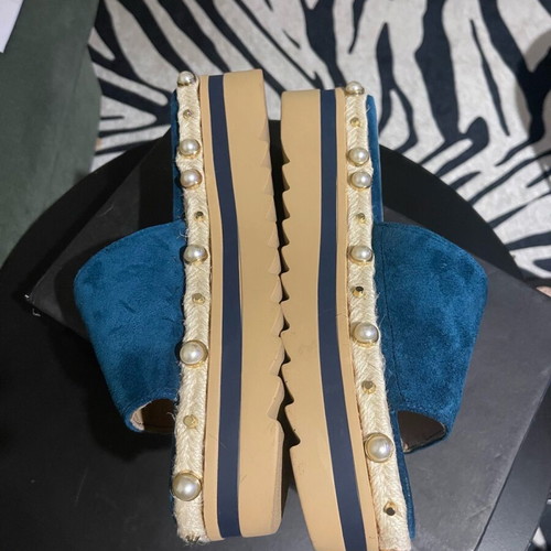 Favela blue platform sandals like new, size 39