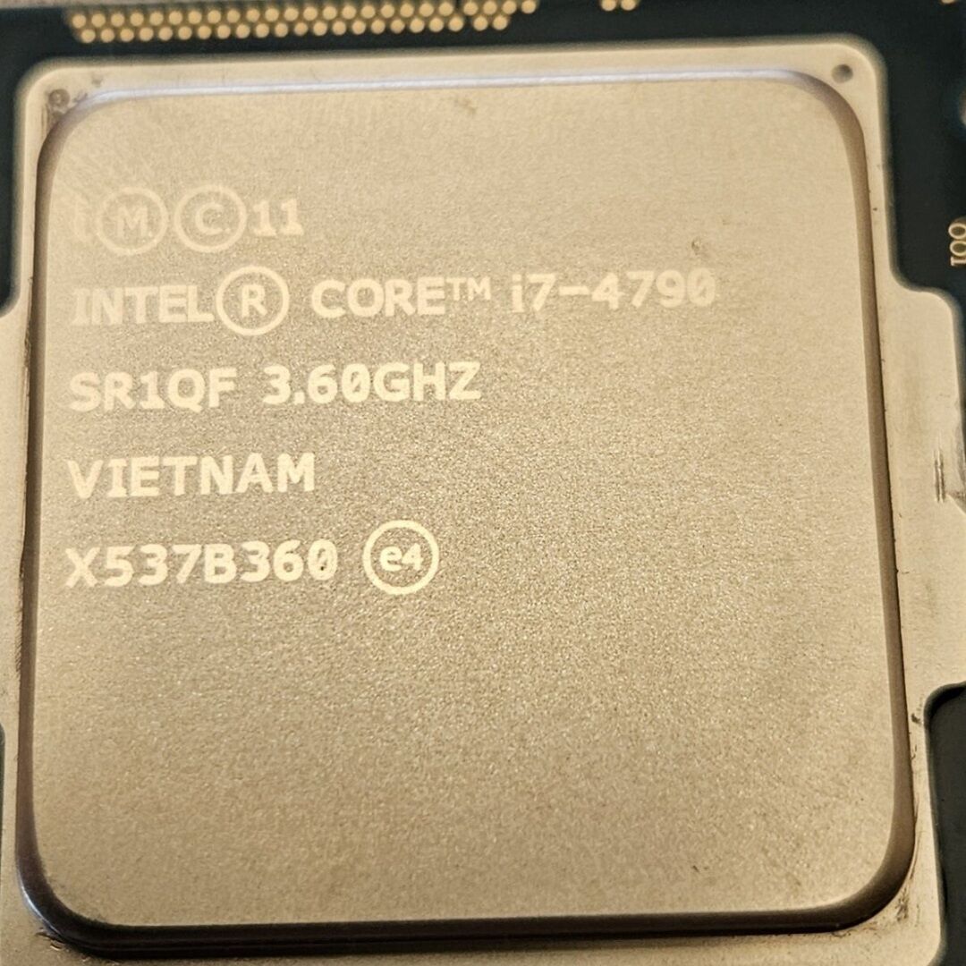 Intel Core i7 4790 CPU LGA1150 like new - € 50,00 - Vendora.cy