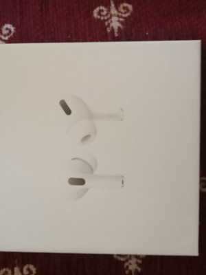iPhone box