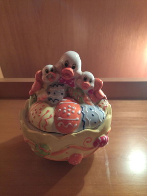 Easter Ceramic Sugar Bowl with Lid "Ducklings & Easter Eggs" used