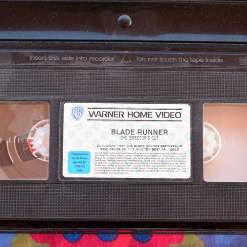 Blade Runner The Director's Cut VHS like new, sci-fi masterpiece