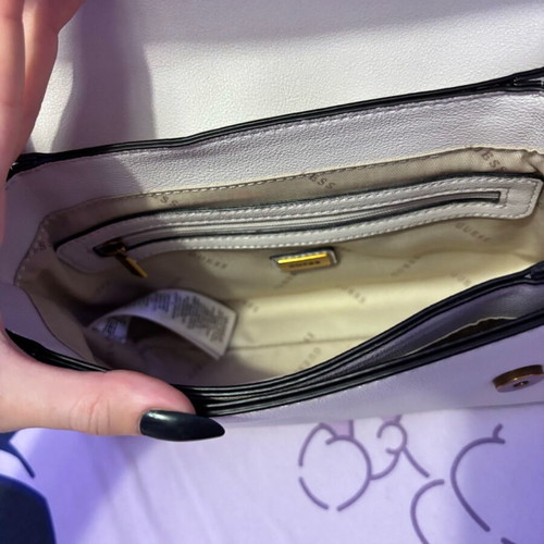 Guess crossbody bag like new, beige, medium size