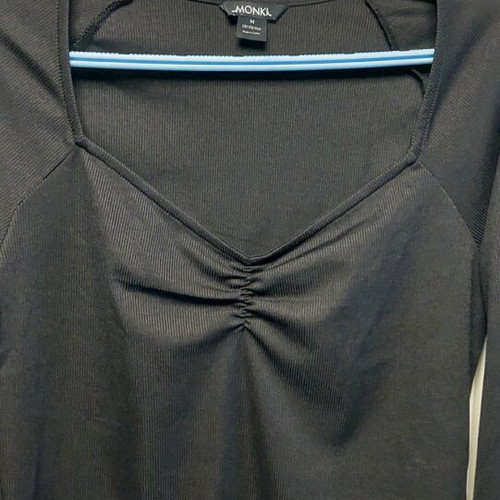 Monki short blouse black size M like new
