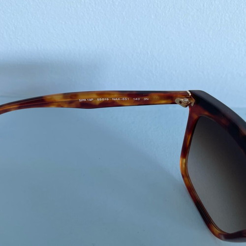 Prada tortoise sunglasses with gradient lens like new