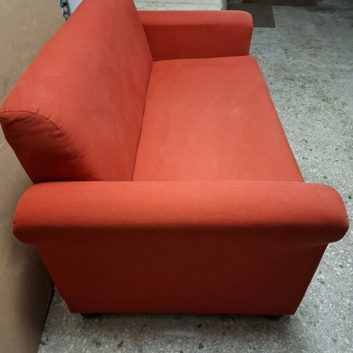 Sofa used 143x76x70 cm, seat 55 cm