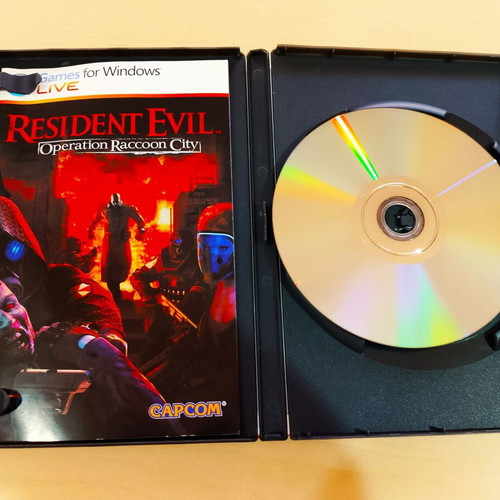 Resident Evil Operation Raccoon City PC game like new with manual