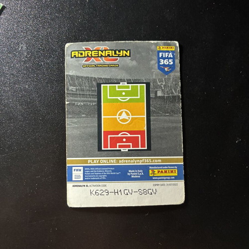 Panini FIFA 365 Adrenalyn XL 2022 Invincible Rare #5 trading card used