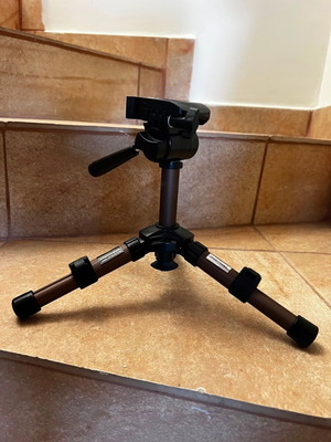 Nedis TPOD1100BZ mini tripod like new for camera
