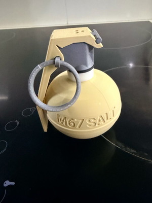 Salt shaker shaped like M67 grenade like new