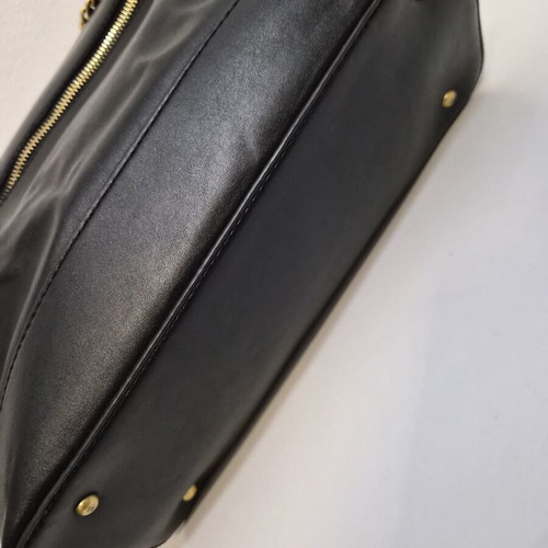 Guess Greta Tote shoulder bag like new, black with gold details