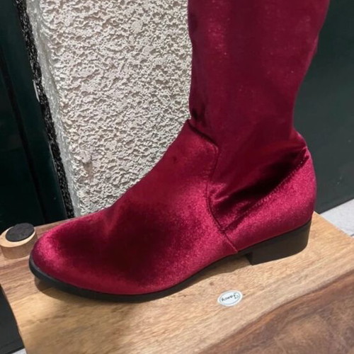 Over the knee boots new, unworn, size 39
