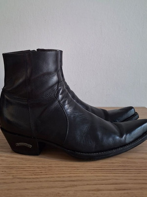 Sendra cowboy μποτάκια μεταχειρισμένα, νούμερο 44, μαύρα