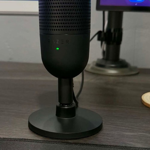 Seiren Mini V3 USB Type-C microphone like new with cable