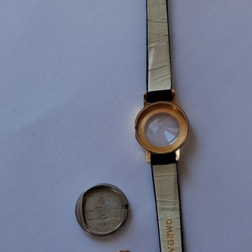 Omega retro 1980 women's wristwatch, Swiss collection
