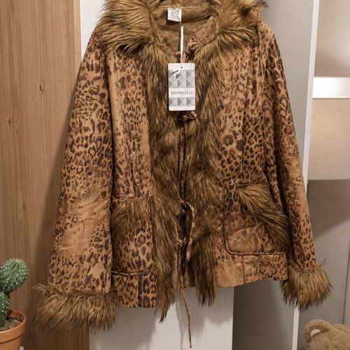 Leopard Suede Coat with Fur Lining New, Size M