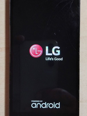 LG Magna H500F μεταχειρισμένο smartphone με σπασμένο τζάμι οθόνης, λειτουργική οθόνη αφής