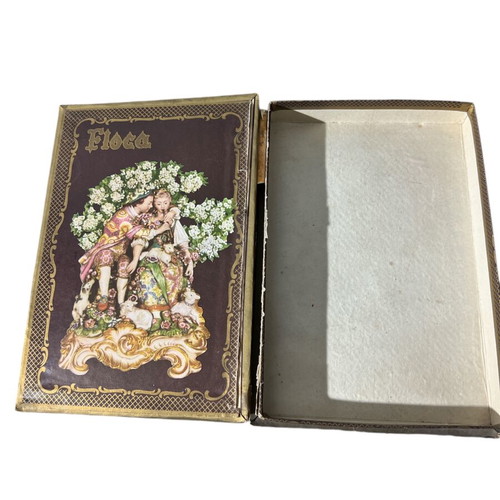 Flokas paper boxes used, set