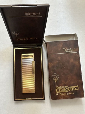Maxim Marina vintage stone lighter in original box