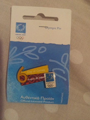 Olympic pin Athens 2004 like new with 6th day of games leaflet