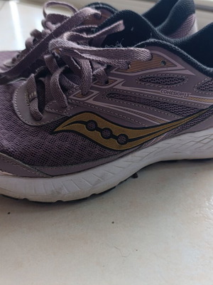 Saucony Cohesion 13 athletic shoes size 39 used, grey