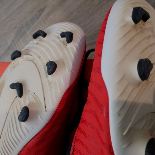 Nike Phantom GX CLUB football shoes like new, size 44