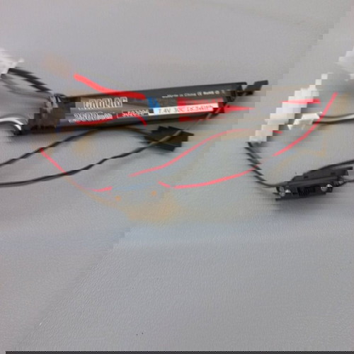 1 καινουργια  μπαταρια lipo 2s 7.4v -2500mah