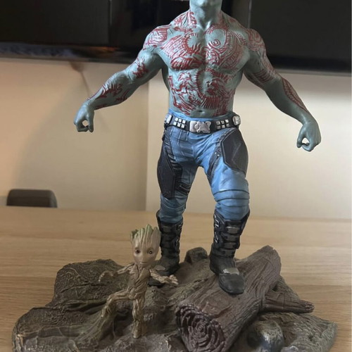 Diamond Select Toys Drax and Groot diorama like new, Guardians of the Galaxy vol.2