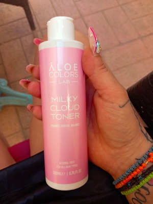 Aloe Colors Lab Milky Cloud Toner new