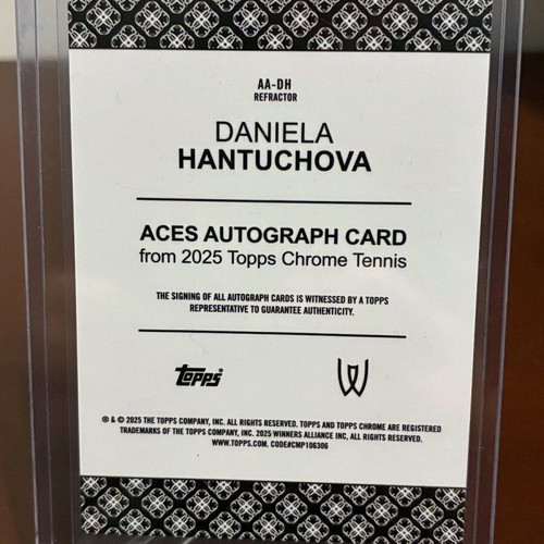 Daniela Hantuchová Topps Chrome Certified Autograph Card 82/99 like new