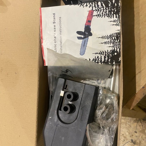 Chainsaw 12 inch new, lightweight and practical