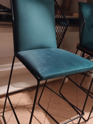 Bar stool used