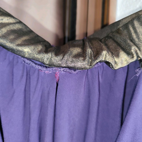You Too Exclusive women's top vintage like new, purple with gold details