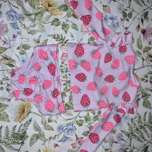 Girls' swimsuit Gap 6-12 months like new