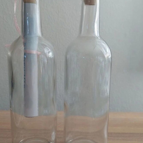 Glass bottles 200ml set of 75 with cork, new