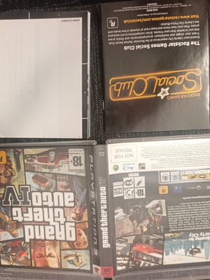 Grand Theft Auto IV PS3 game with map
