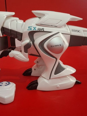 Robot Dinosaur toy like new with touch sensor and infrared