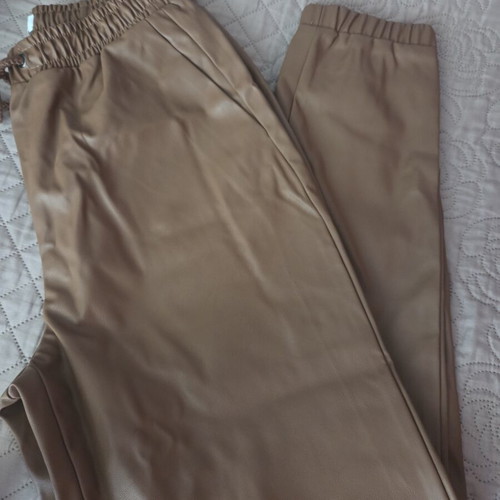 Γυναικείο παντελόνι Pull & Bear μέγεθος S καινούργιο, μπεζ και καφέ