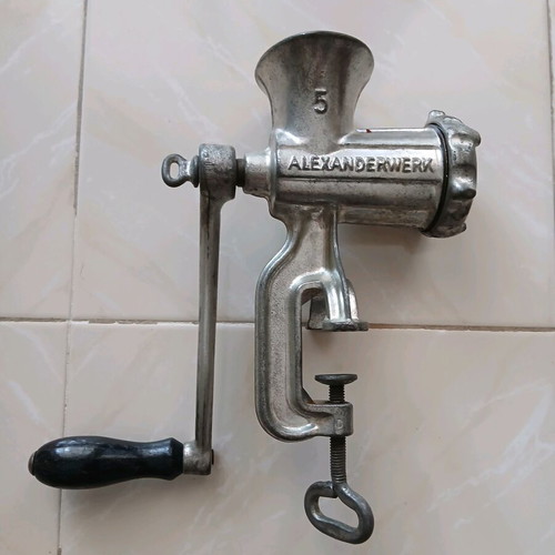 Alexanderwerk Meat Grinder Model No.5 Vintage like new