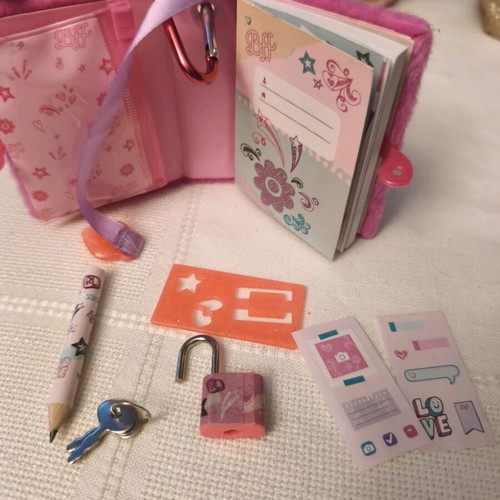 Real Littles furry notebook cat like new with accessories