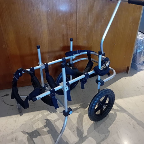 Dog wheelchair for 20-25 kg, like new