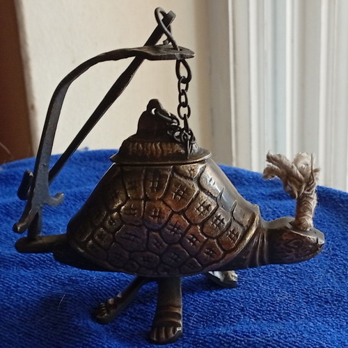 Brass Turtle Oil Lamp like new, decorative from Marrakech