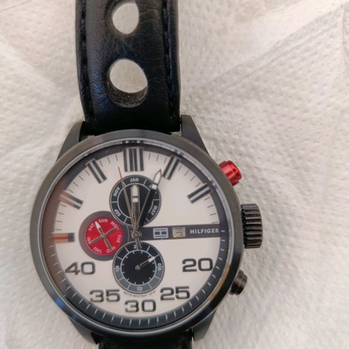 Tommy Hilfiger chronograph watch like new, black and white