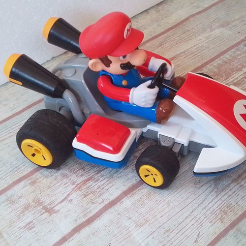 Mario Kart RC Remote Control Nintendo 1:16 Scale like new