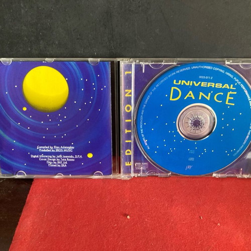 Universal Dance CD used, electronic genre