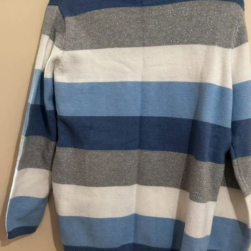 Women's sweater M used, blue and white